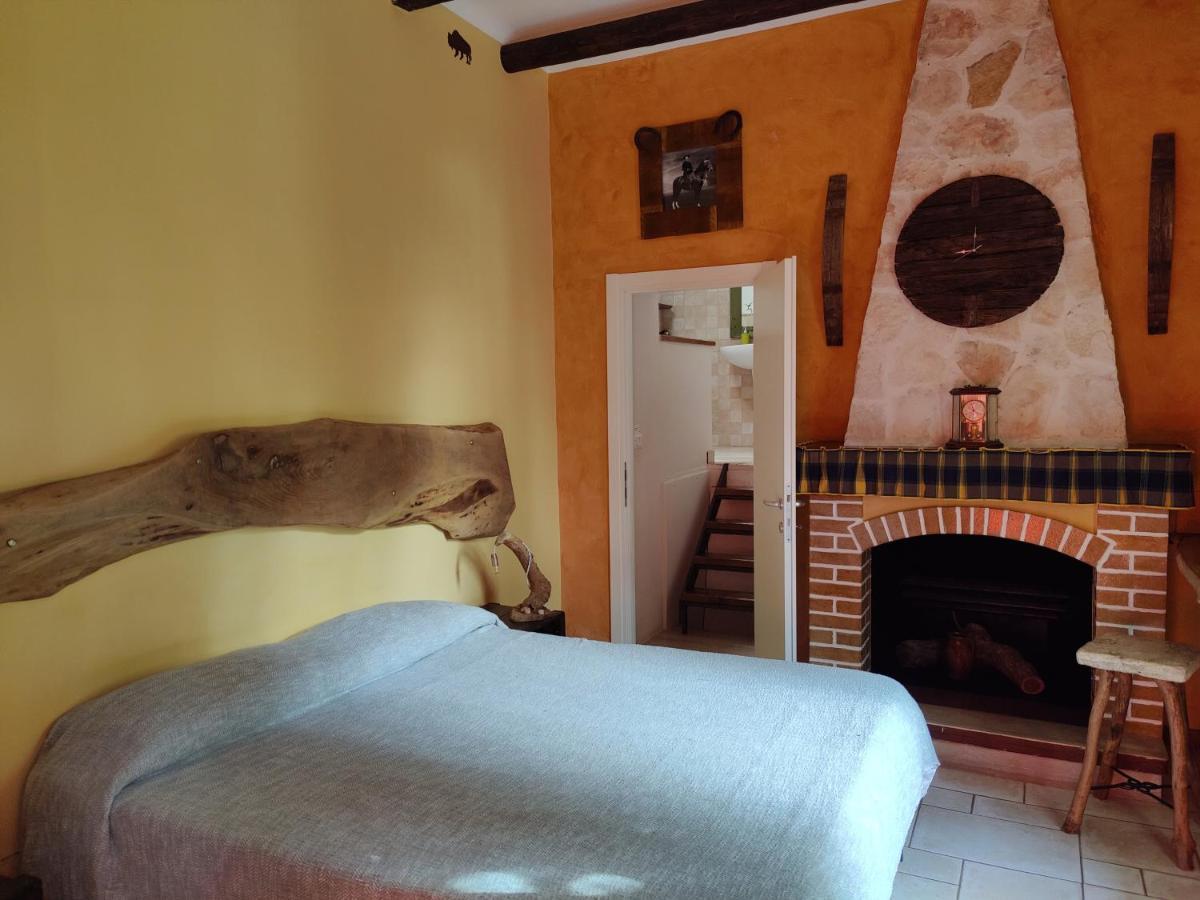 Art Rooms Joyful People Alberobello Exteriör bild