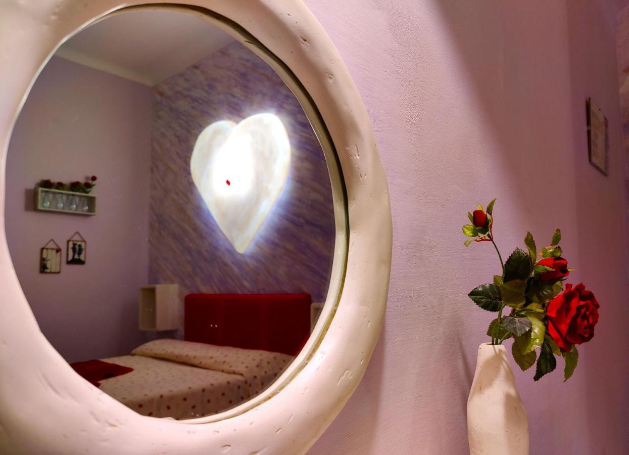 Art Rooms Joyful People Alberobello Exteriör bild